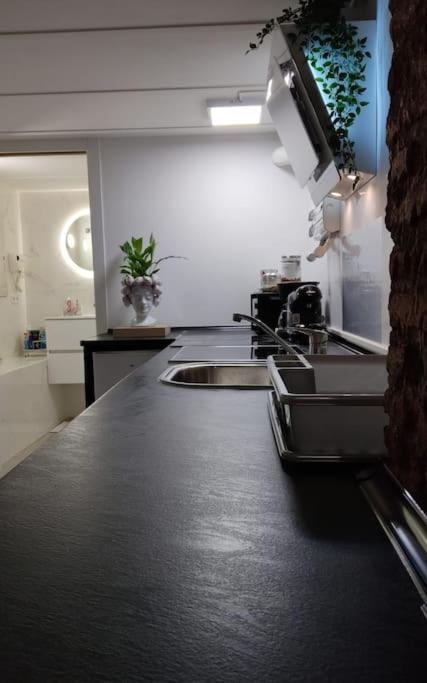 Hermoso Loft Centro Historico. Madrid Luaran gambar