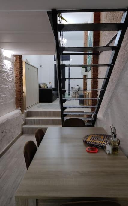 Hermoso Loft Centro Historico. Madrid Luaran gambar